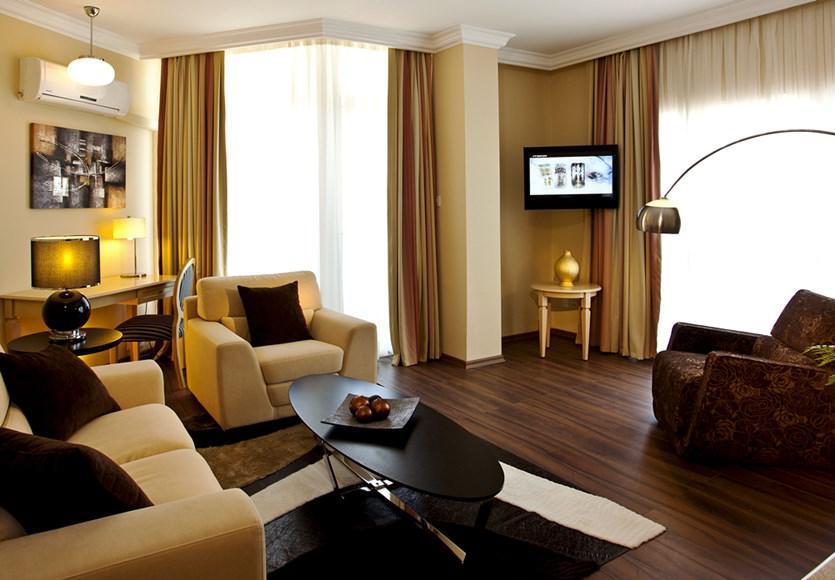 Salamis Bay Conti Hotel Agios Sergios Esterno foto